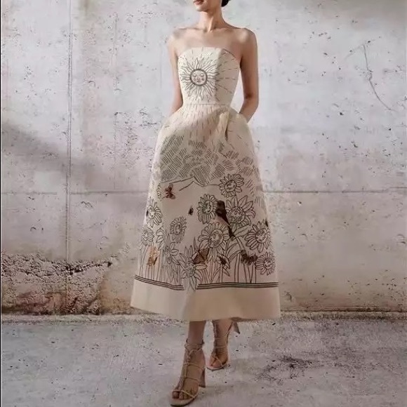 Now In Solairè Runway Sexy Strapless Botanics Print Midi Dress, Boho Luxury Gown - Picture 3 of 11